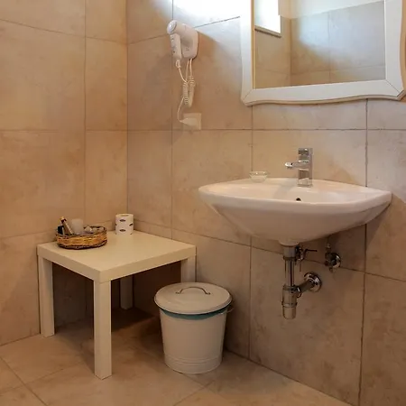 Κατάλυμα σε φάρμα La Massaria Agriresort Orta Nova